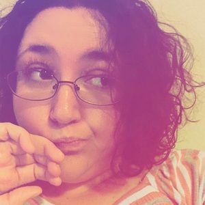 Meet your Posher, Sabra